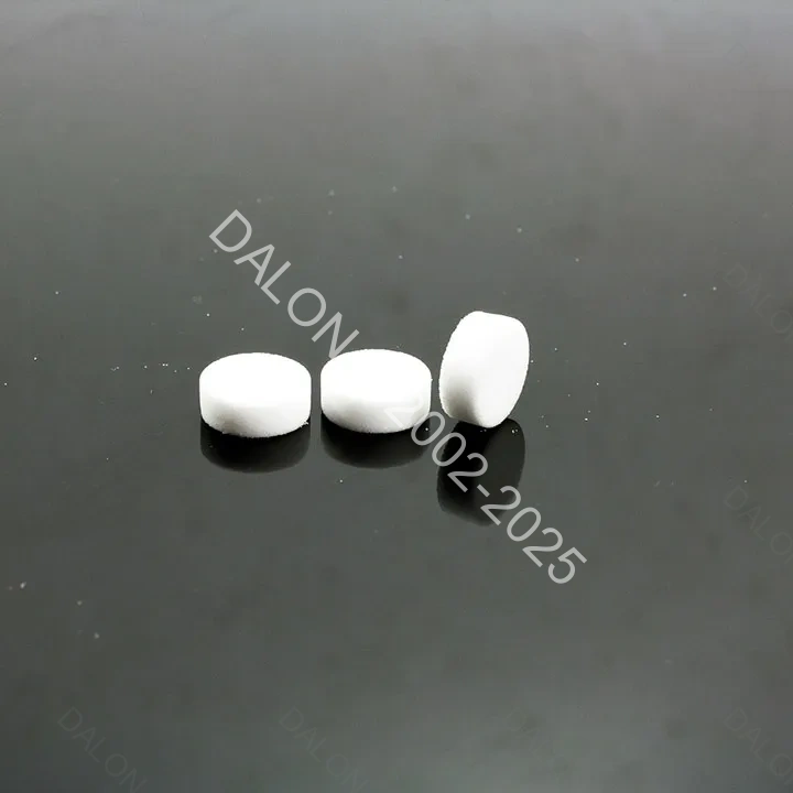 PLASTIC POROUS FILTER DISC13.6X5 40MICRON 
